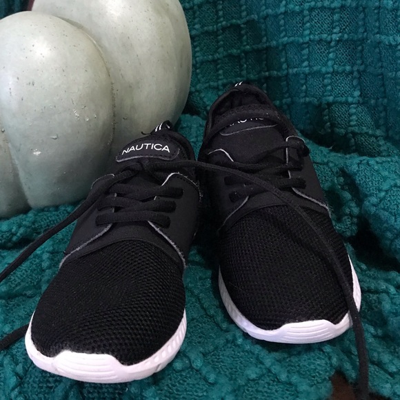 Kid sneakers - Picture 2 of 5